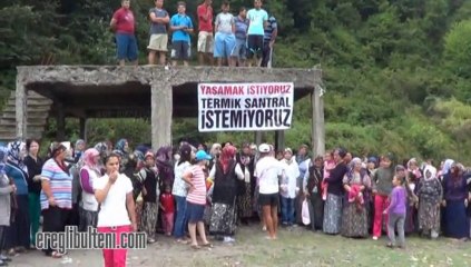Termik santrale karşı tek koluyla yüzen adam!