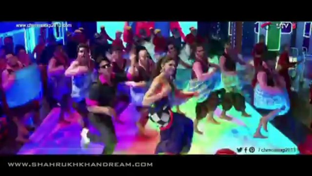 RUSSIAN SUB: Lungi Dance Shahrukh Khan { @iamsrk } & #Deepika