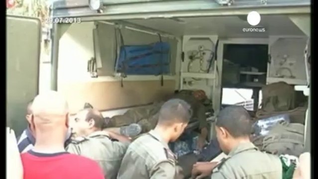 Tunisian army clashes with militants near Algerian border