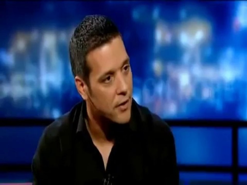 Robert Pattinson On Strombo промо Космо(русские субтитры) 04.06.2012