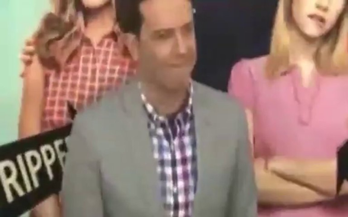 Jennifer Aniston Gets Naughty in 'The Millers'