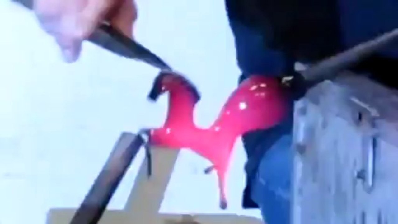 İtalyan Cam Ustasından Harika Bir Gösteri