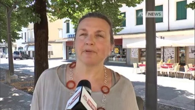 BERLUSCONI, LA POLITICA SI SPACCA