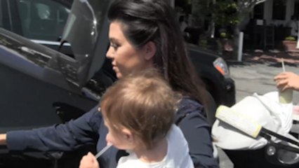 Pregnant Kourtney Kardashian Spotted at Fred Segal