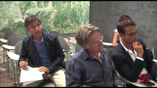 Napoli - Protocollo Regione-Comune su lavoro alle donne (02.08.13)