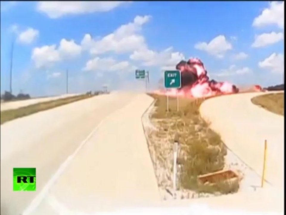 Video: Truck loses control, explodes on US highway