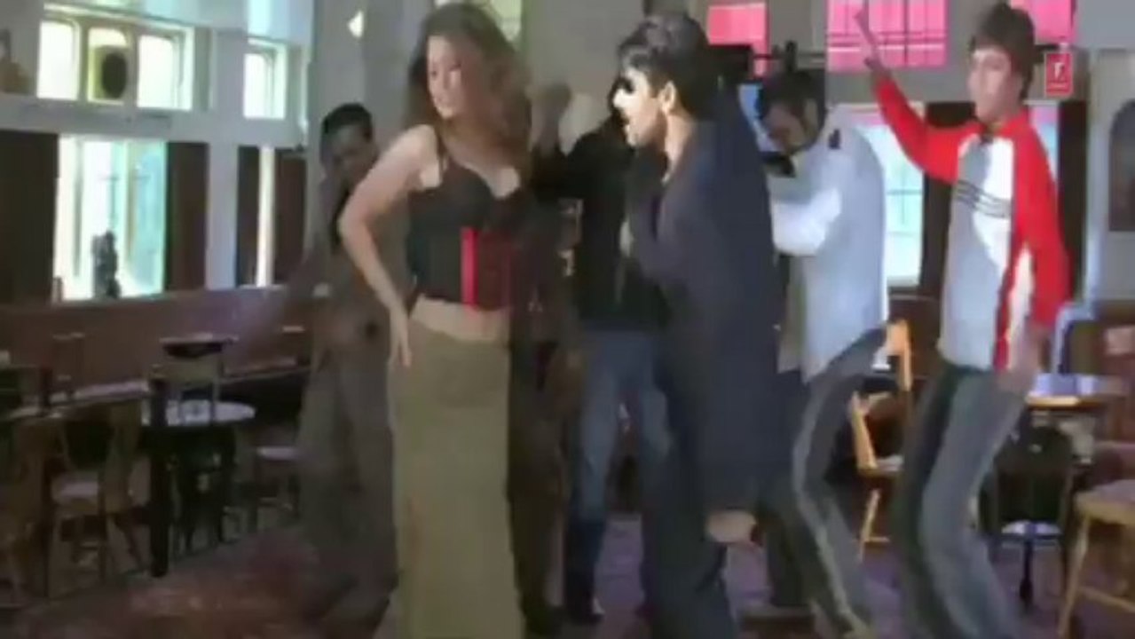 Bahiyan Mein Kas La (Bhojpuri Hot Item Dance Video) Munna Pande Berozgaar