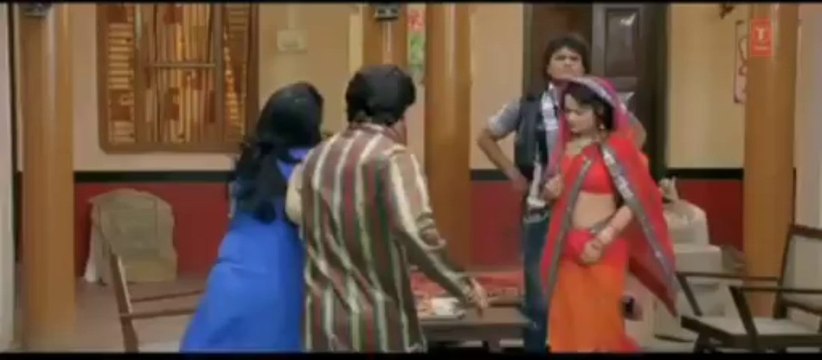 Bataava Hamaar Bhauji (Bhojpuri Full Video) Devra Pe Manwa Dole