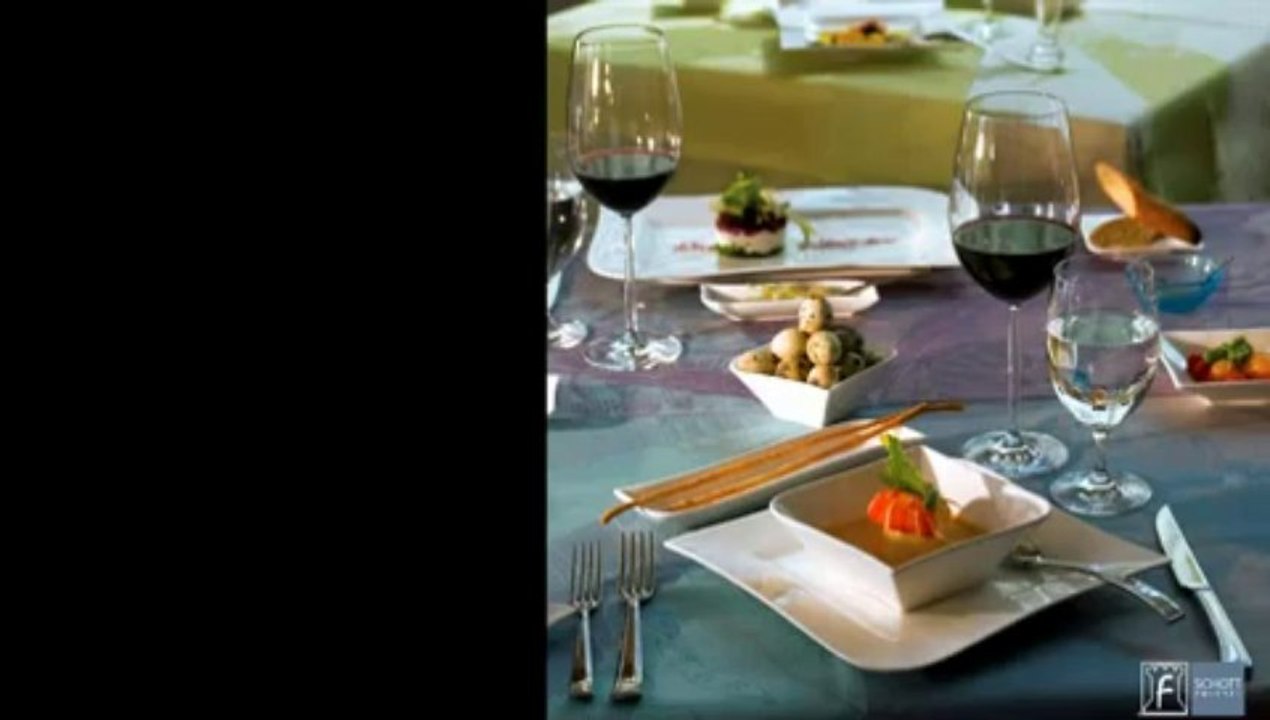 crystal wine glasses