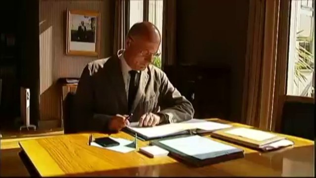 Faut-il verbaliser les baigneurs qui bravent le drapeau rouge ?