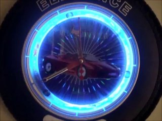 Horloge roue de voiture