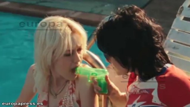 Kristen Stewart se enfrenta a la nueva novia de Pattinson