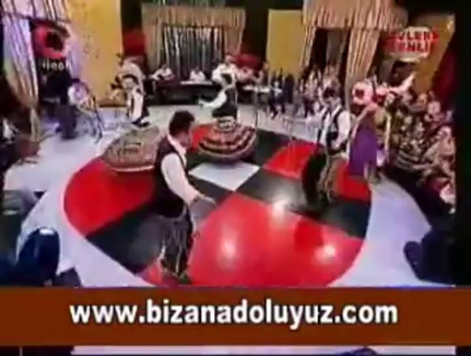 ayperisesli.com Bizim neşet bir kiz bana emmi dedi nörüyüm