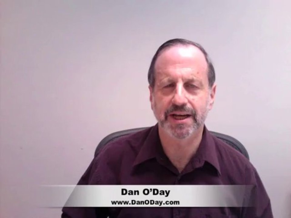 NONSENSICAL RADIO ADVERTISING COMMERCIAL COPYWRITING