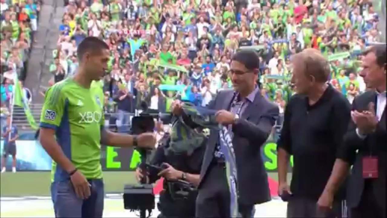 Sounders FC introduce Clint Dempsey