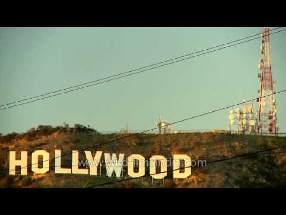 Time lapse of Hollywood sign in day to night mode