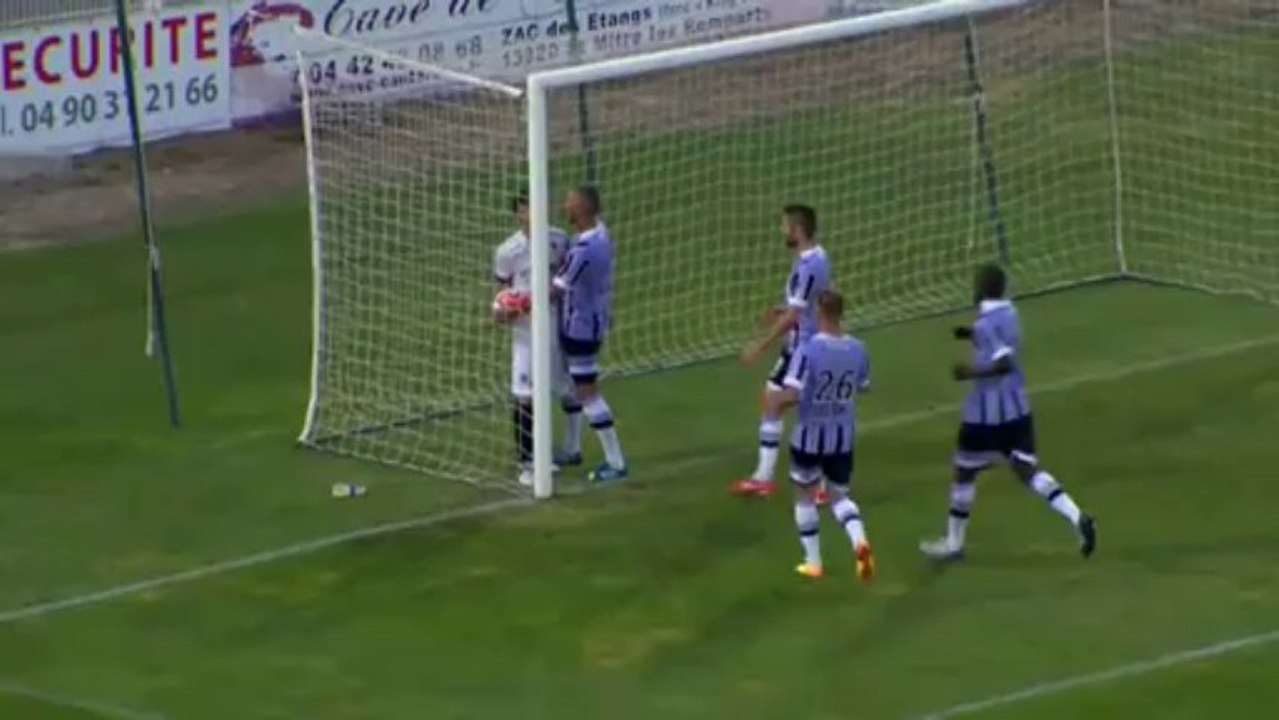 J1: FC Istres - Angers SCO : 2-4