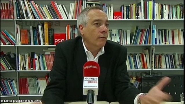 Navarro prevé un protocolo con el PSOE