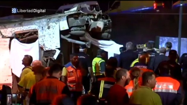 Primeros momentos después del accidente de tren en Santiago de Compostela