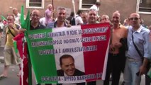 Italie: manifestation pro-Berlusconi à Rome