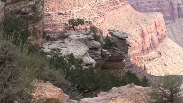 Song: Canyons / Album: Sunlight / Artist: Michael Benghiat