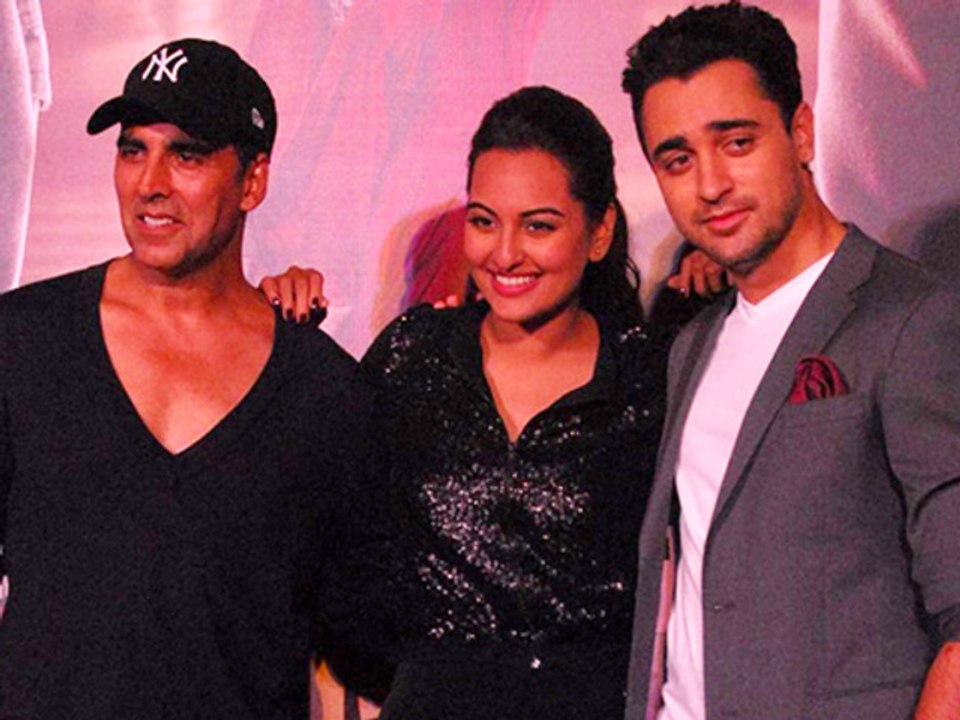 Akshay Sonakshi and Imran launch the third trailer of Once Upon A Time In Mumbai Dobaara