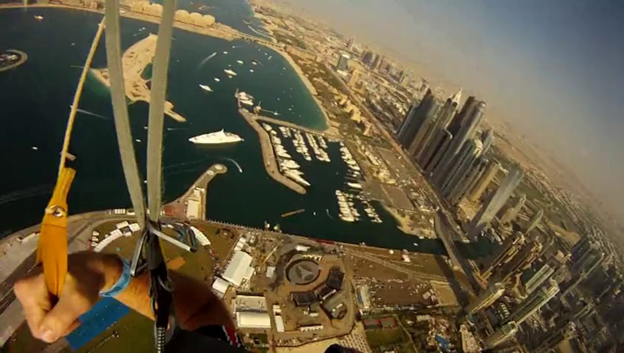 PARACHUTISME - CHAMPIONNATS DU MONDE DUBAI 2012 : Canopy Piloting - "3 décembre 2012 Saut 11"