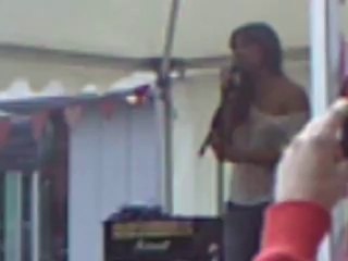 musician at picadilly gardens manchester town centre