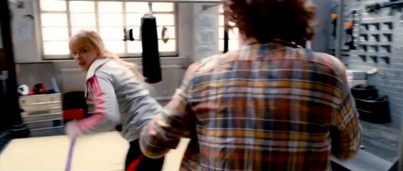 Kick Ass 2 - Extrait: #1 'Dave demande à Mindy de faire équipe' [VOST|HD]