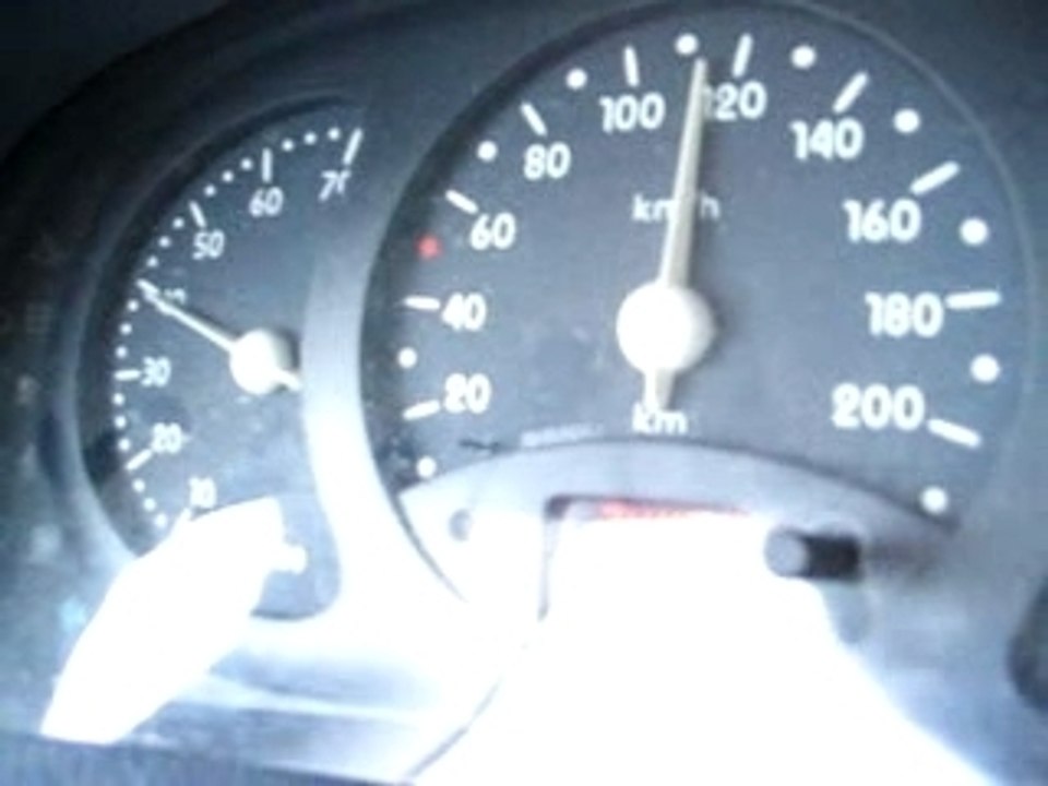 Accélération clio boite auto