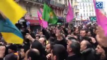 Manifestation après le meurtre de trois femmes kurdes à Paris