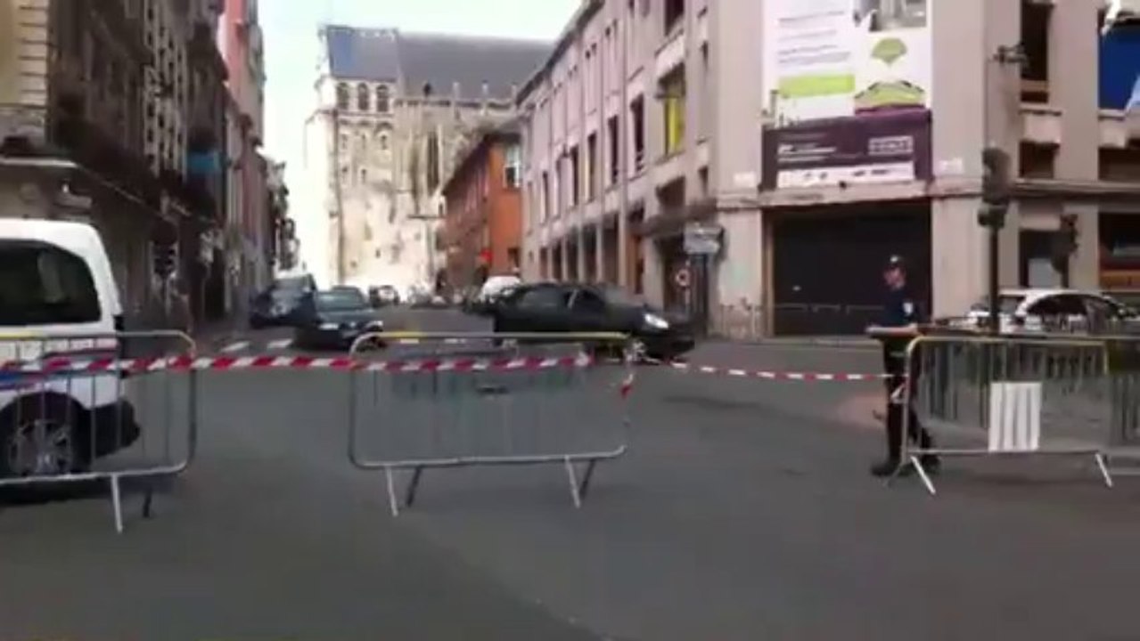 Tournage de la série Marc Saint-Georges à Saint-Quentin. La rue d'isle bloquée jusqu'à 16 heures.