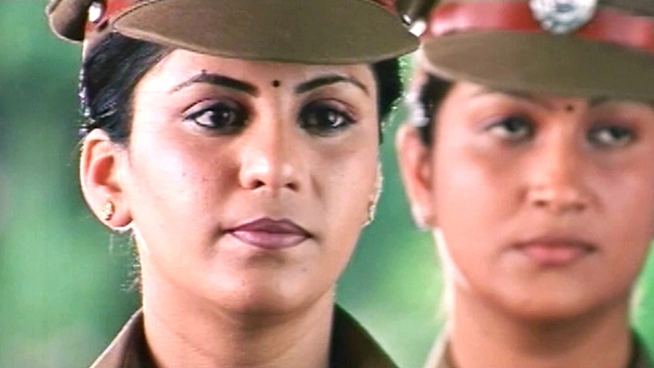 Bharat Chandra full movie - Part 3-10 - Inspector Swetha And I.G Provide Security Outdoors Of Court -  Suresh Gopi, Sreya Reddy