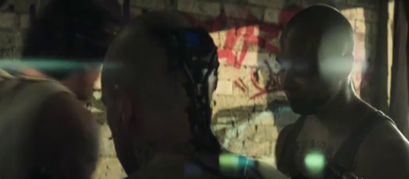 Elysium - Extrait "He's awake" - VF