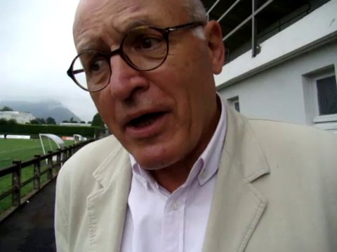 DECES DE ROLLAND CASTELLS - HOMMAGE DU STADE BAGNERAIS RUGBY