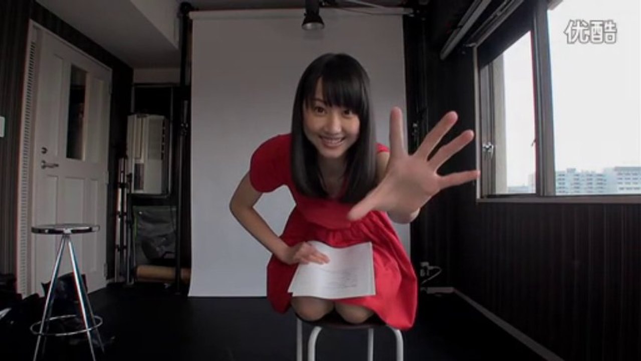 松井玲奈 - 20歳の玲奈に20の質問　2/2