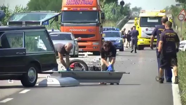 SCONTRO FRONTALE, MUORE VIGILESSA