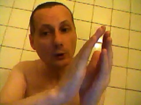 Le miroir brisé (4. Tout seul cherche le paradis perdu)