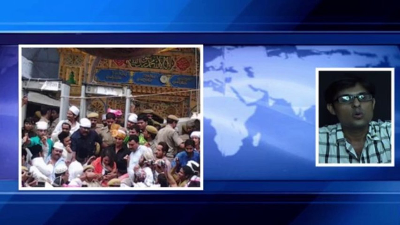 Akshay Kumar, Sonakshi Sinha Pray At Ajmer Dargah