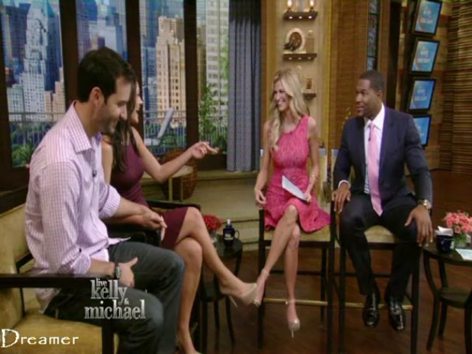 Des and Chris on Live
