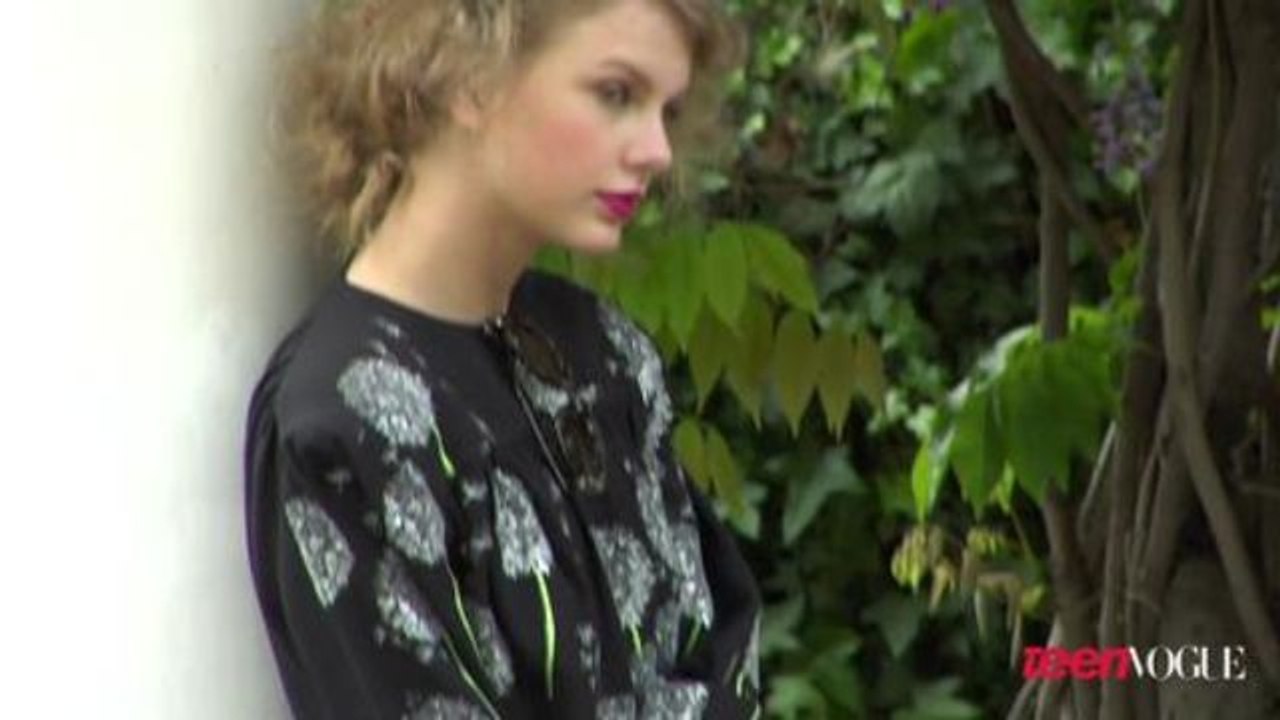 Teen Vogue Cover Stars - Taylor Swift's 2011 Teen Vogue Cover Shoot