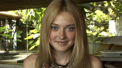 Teen Vogue Cover Stars - Dakota Fanning's Teen Vogue Cover Shoot