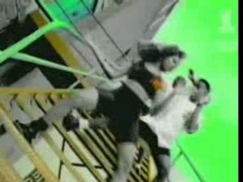 MC Hammer - U can't touch this