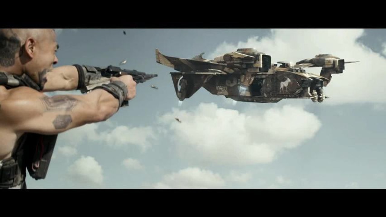 Matt Damon And Jodie Foster In New "Elysium" Trailer