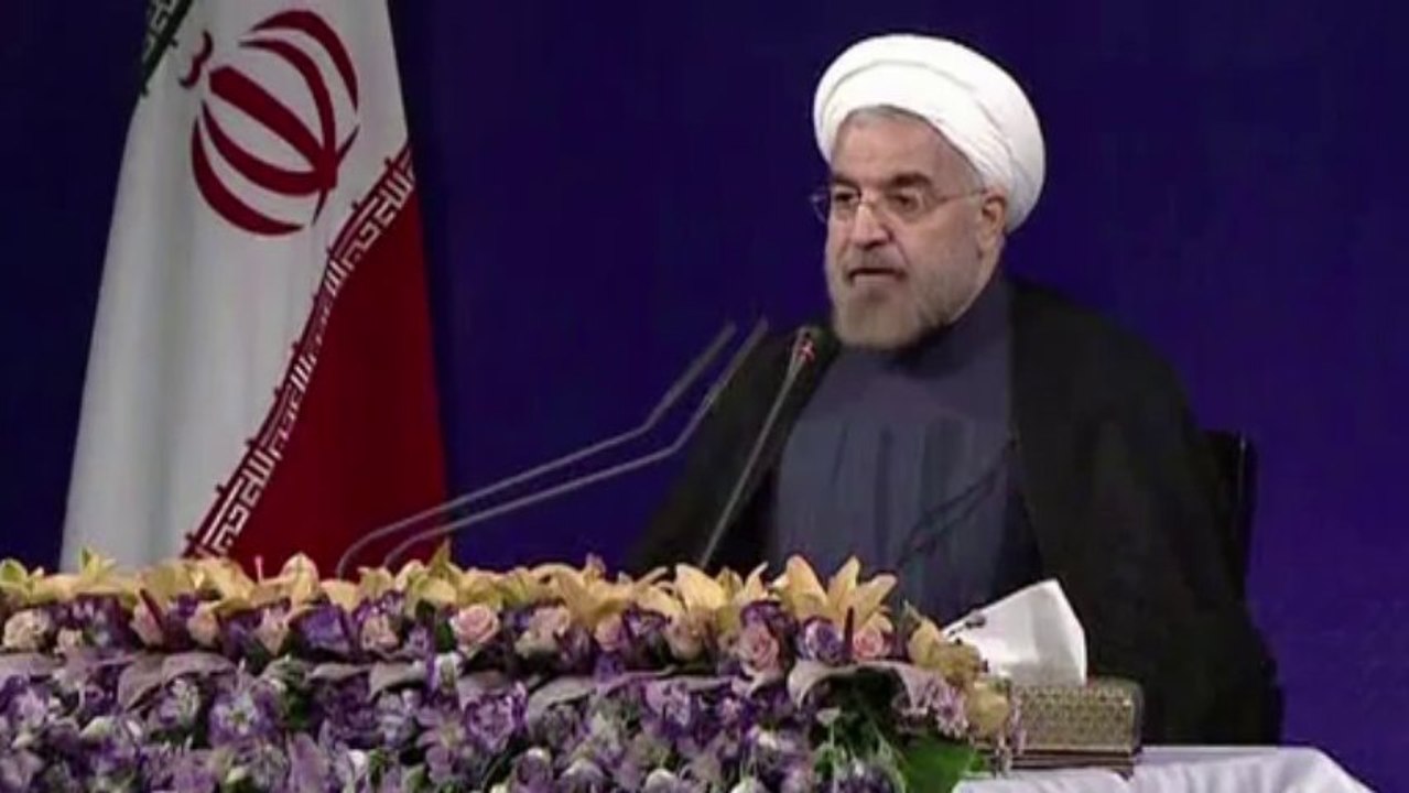Irán llama a negociar