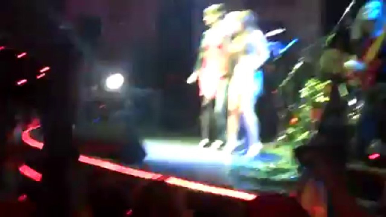 Sara - Santiago y Anais - TU lugar (España)