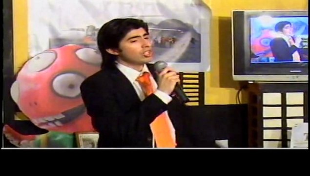 Tenor Ignacio Gómez Canta Lloran Las Rosas (Balada Romántica) - Canal Polar TV