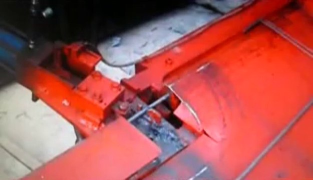 máy làm tai dê chuyên nghiệp CTY CHẾ TẠO ĐẠI THẮNG NHẬN GIA CÔNG ĐAI SẮT THÉP THEO YÊU CẦU 0938379009