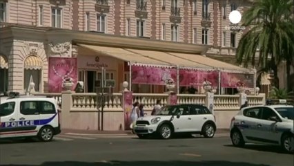 Récompense d'un million d'euros pour les bijoux volés...