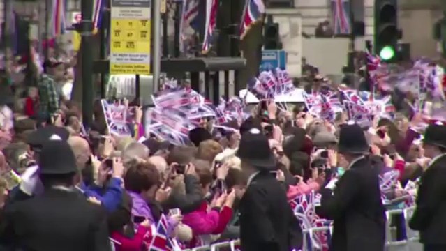 Un bébé 3ème en ligne pour la succession: mais qui sera 2ème?